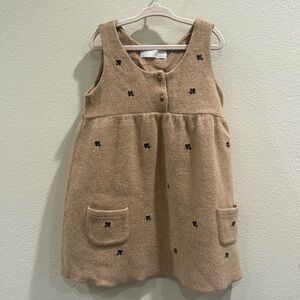 Zara girls dress in light beige.